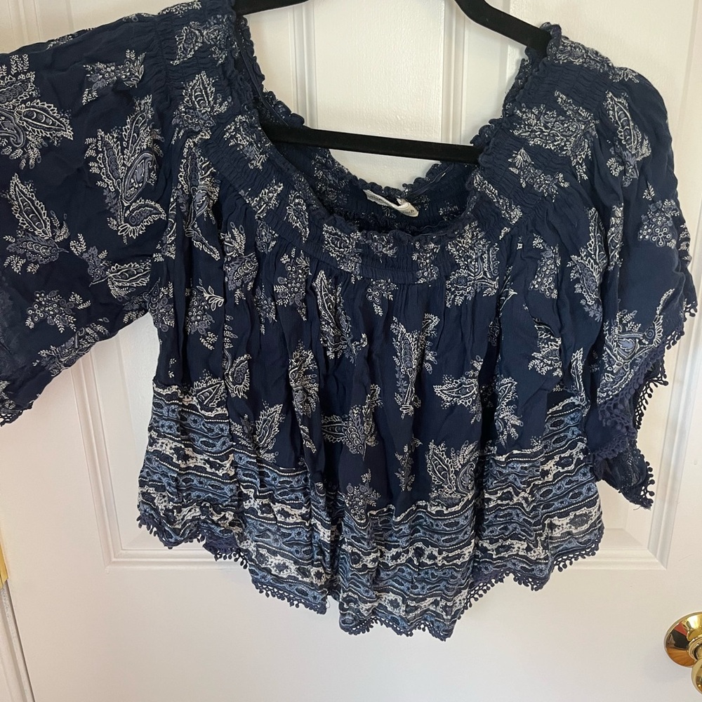American Eagle Top